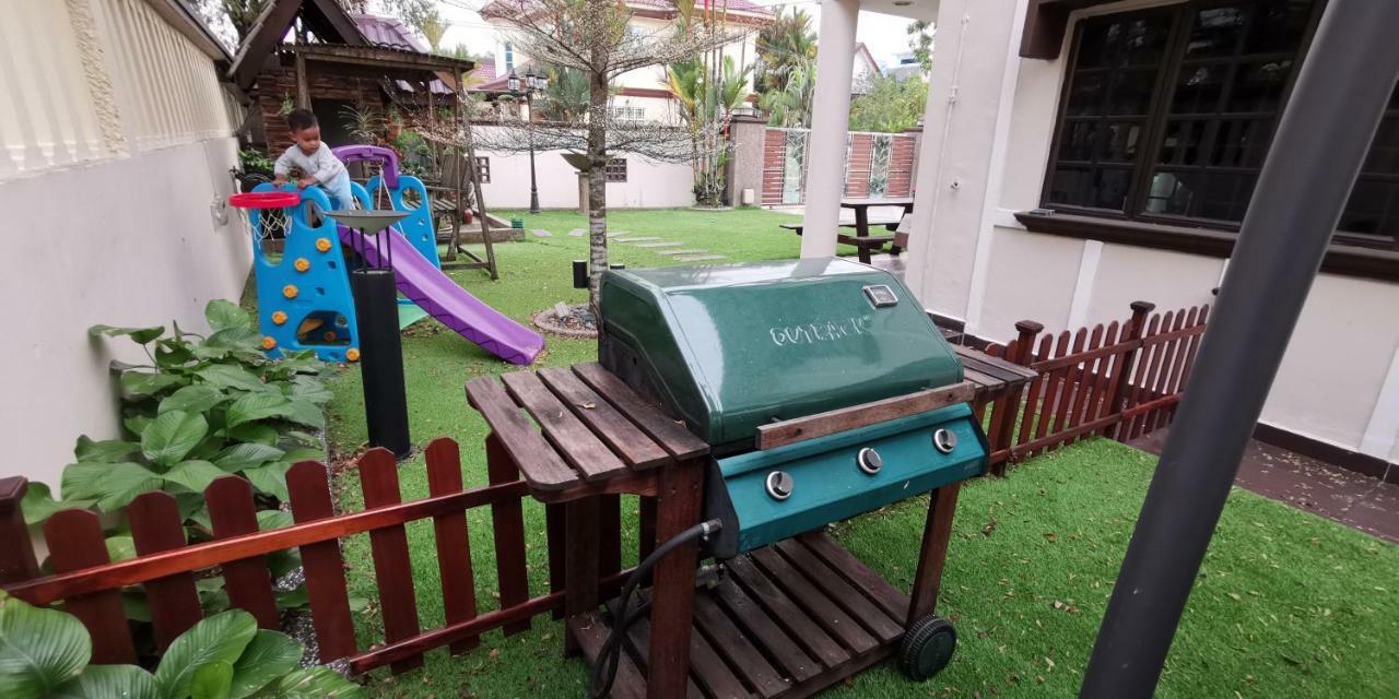 Ria Homestay Johor Bahru Eksteriør billede
