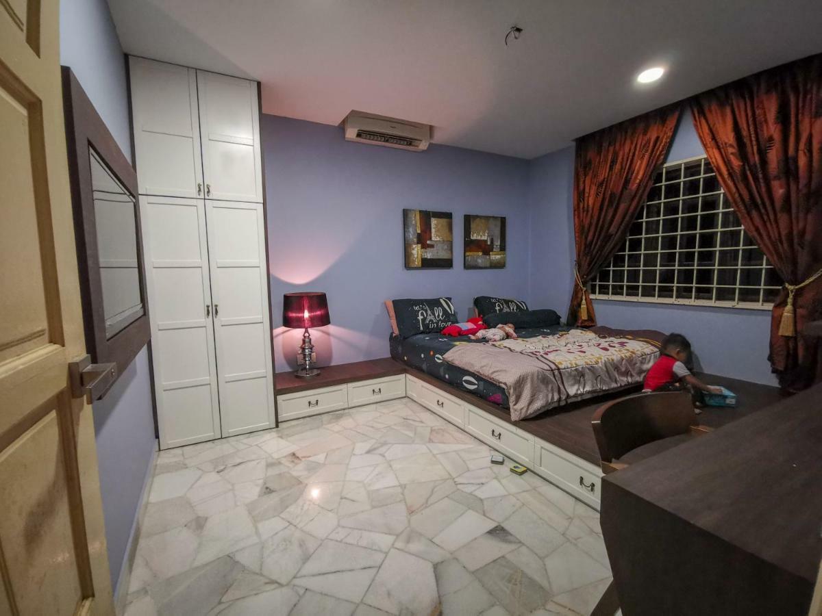 Ria Homestay Johor Bahru Eksteriør billede
